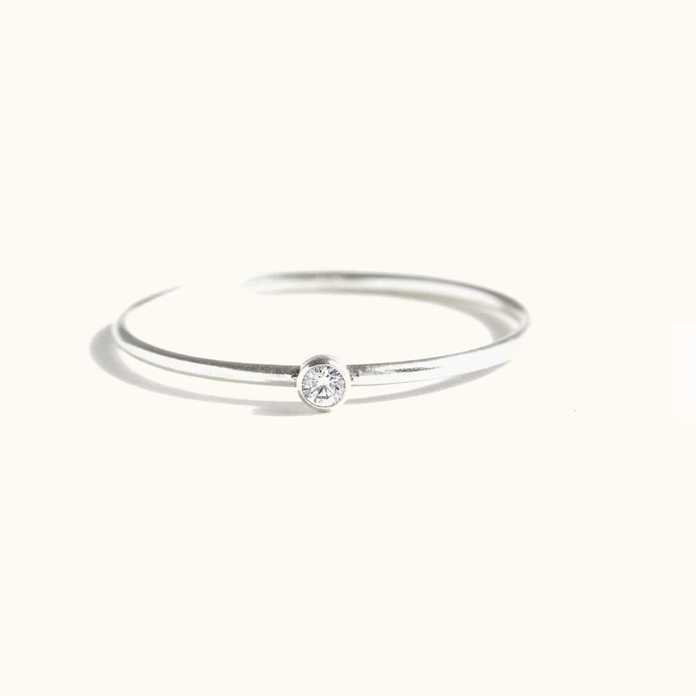 Able Luz Petite Ring